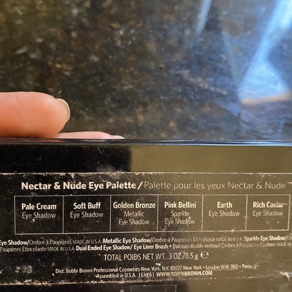 5 shadow pallete by Bobbi brown lightly used - Picture 3 of 5